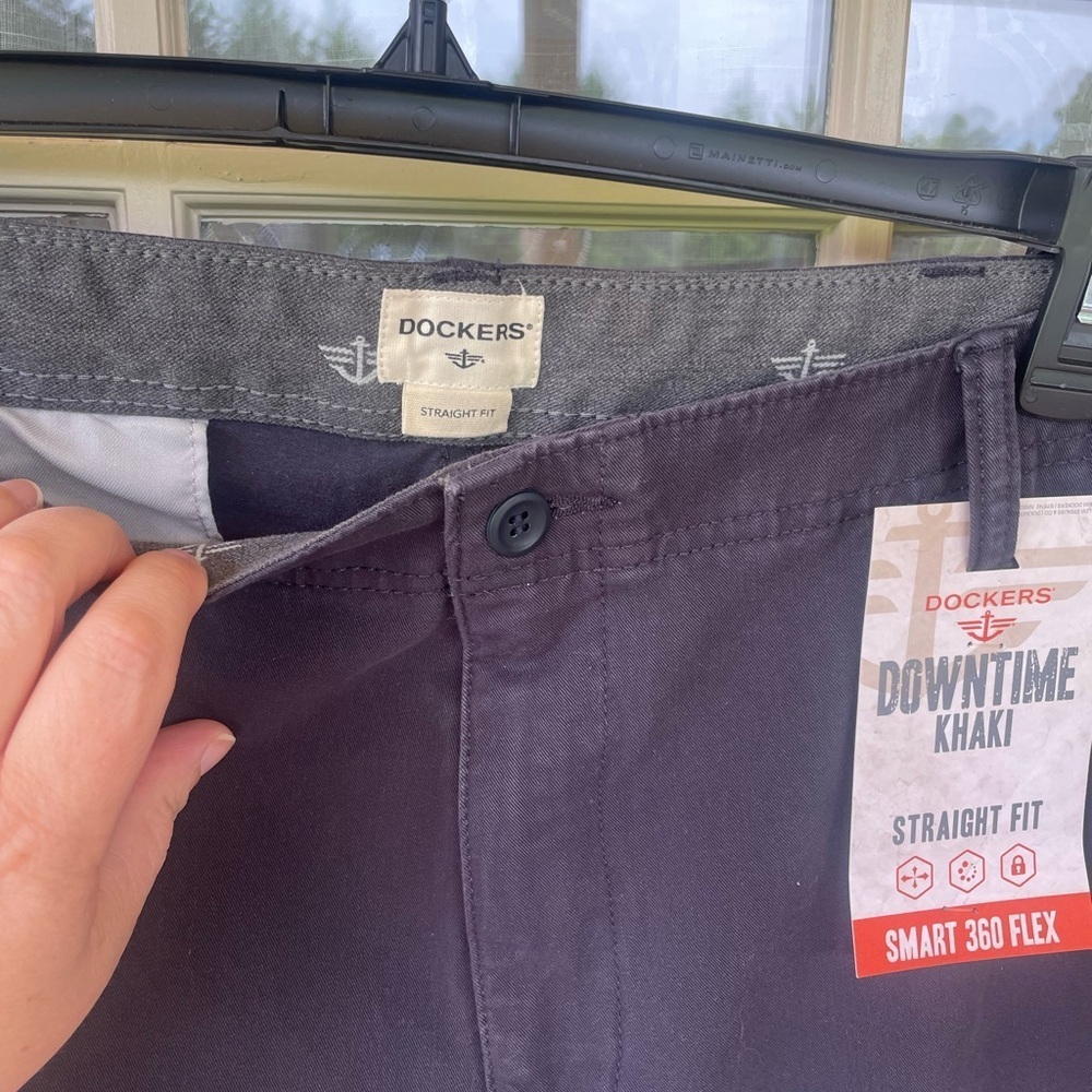 Dockers Men's Dark Blue Chinos - Picture 3 of 4